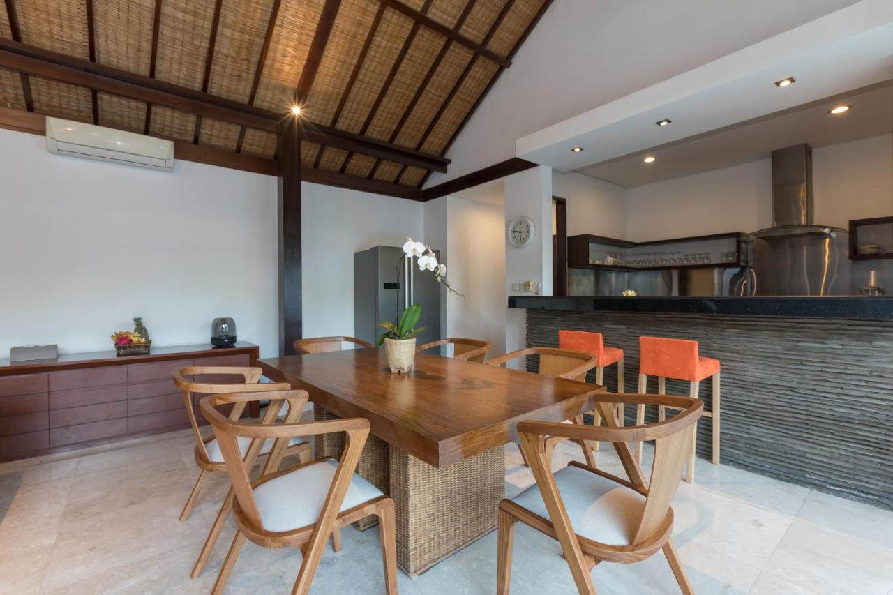 Villa Litera Seminyak  Exterior photo